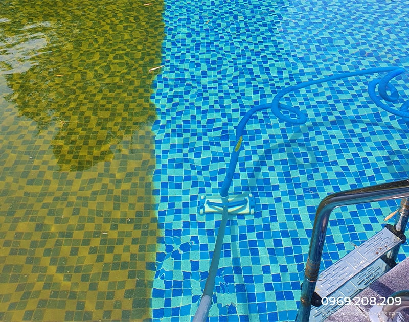 Bàn hút đáy bằng nhôm hút vệ sinh bể bơi