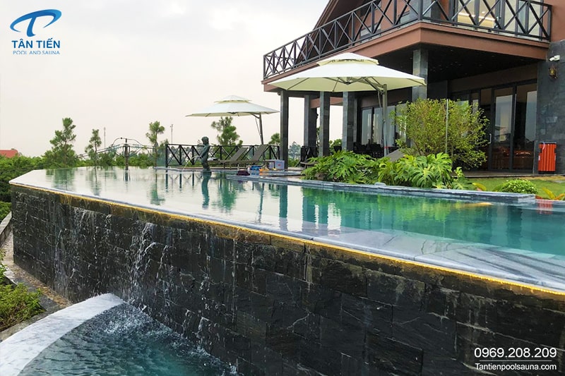 Ảnh bể bơi đẹp Tân Tiến Pool