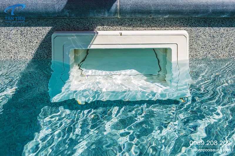 Skimmer thu nước mặt bể bơi