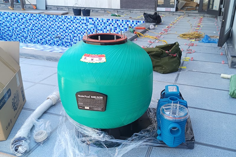 Ảnh combo bình lọc máy bơm bể bơi Tân Tiến Pool
