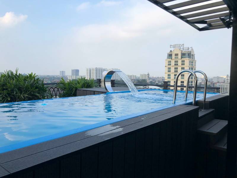 Thi công bể bơi composite anh Thành - Long Biên