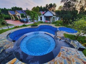 Thi công bể bơi gia đình anh Cảnh Thái Nguyên