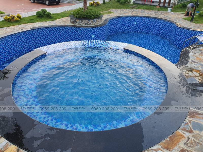 Thiết kế bể bơi gia đình quy mô vừa và nhỏ
