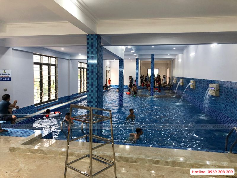 Thi công bể bơi kinh doanh trong nhà anh Hùng - Phú Thọ