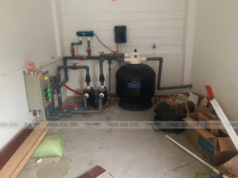 Thi công và lắp đặt thiết bị bể bơi homestay - Tân Tiến Pool