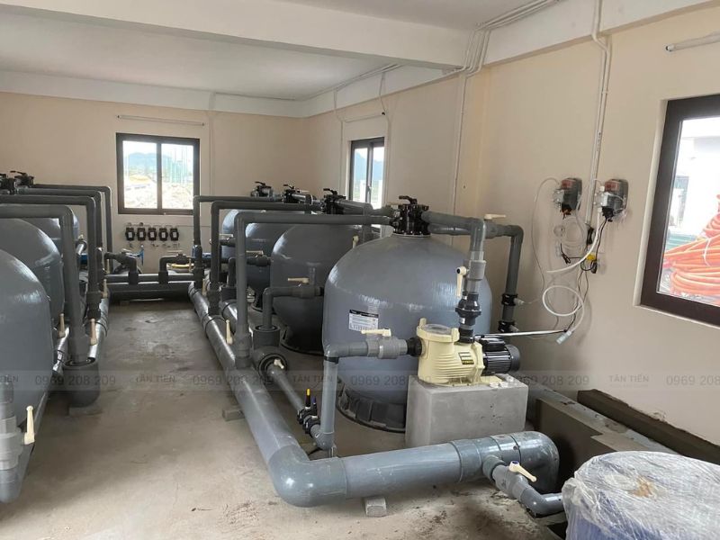 Phòng máy vận hành bể bơi kinh doanh