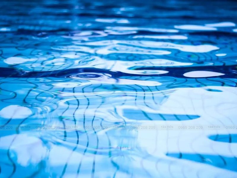 Dịch vụ xử lý nước bể bơi chuyên nghiệp tin cậy - Tân Tiến Pool 