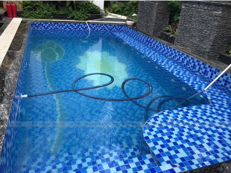Dịch vụ xử lý nước bể bơi chuyên nghiệp - Tân Tiến Pool