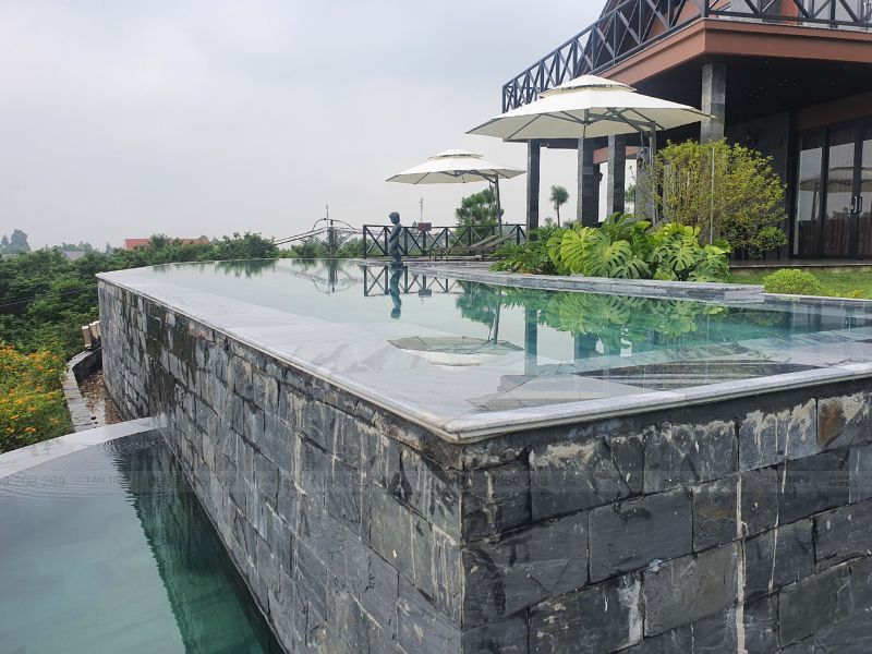 Công trình bể bơi vô cực tại resort Tam Đảo