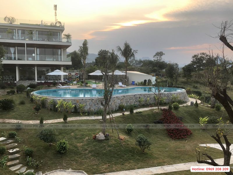 Bể bơi homestay ngoài trời khu nghỉ dưỡng Melody Lương Sơn, HB