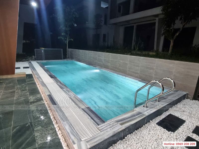 Tân Tiến thi công bể bơi Ivory Lương Sơn, Hòa Bình