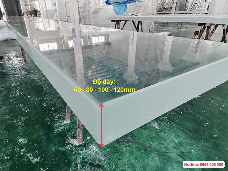 Lắp đặt tấm acrylic bể bơi