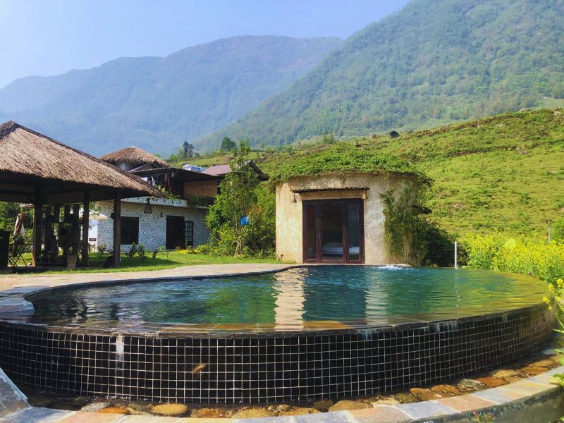 Thiết kế và thi công bể bơi vô cực