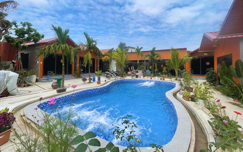 Thi công bể bơi homestay chị Nguyệt Ninh Bình