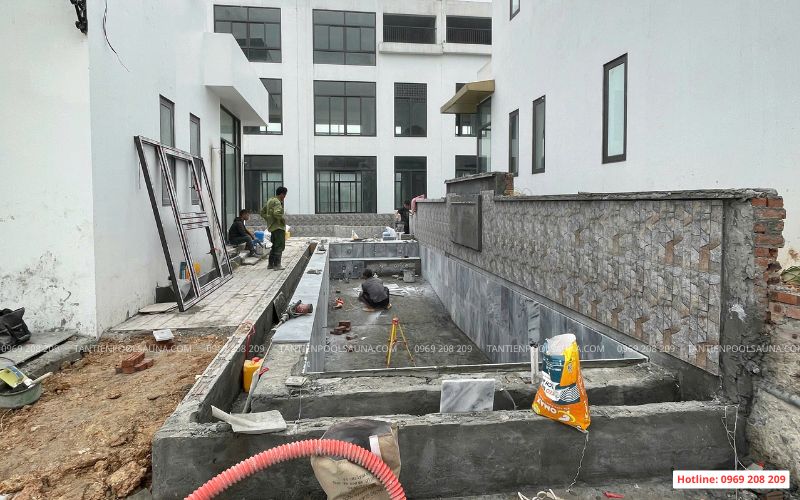 Thi công bể bơi villa tại KĐT ivory Lương Sơn, Hòa Bình