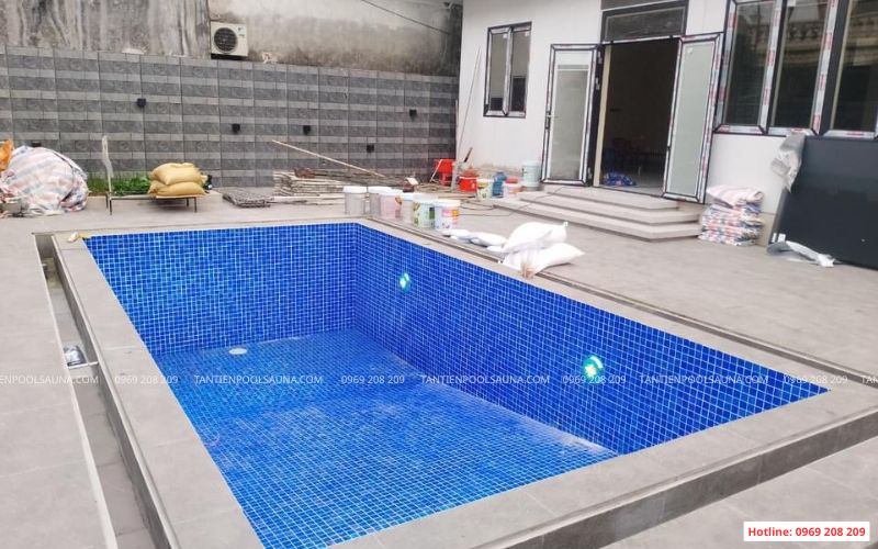 Bể bơi mini gia đình phân tầng đáy từ 0,6-1m