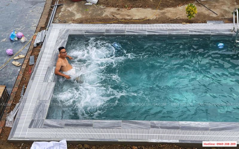 Bể bơi gia đình anh Sơn, Bắc Giang