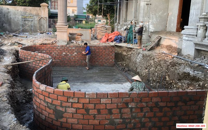 kinh nghiệm xây bể bơi gia đình