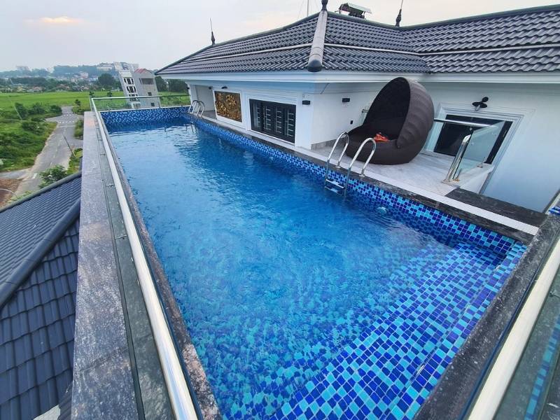 Bể bơi gia đình tầng thượng