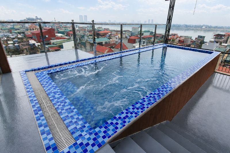 Cấp nước và chạy thử bể bơi