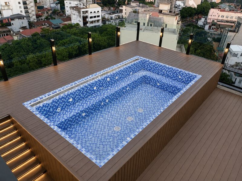 Bể bơi composite khách sạn tại Bà Triệu, HN