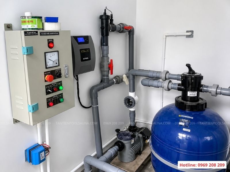 Bể bơi điện phân muối là gì? Cấu tạo, nguyên lý hoạt động, ưu nhược điểm và chi phí đầu tư Phòng máy thiết bị bể bơi