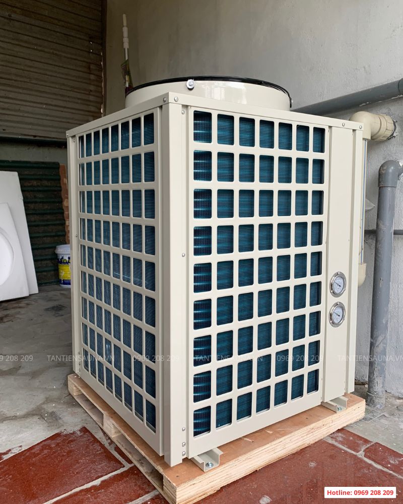 Thi công bể bơi gia đình trọn gói: Báo giá, quy trình và kinh nghiệm thực tế Hệ thống cấp nhiệt bể bơi