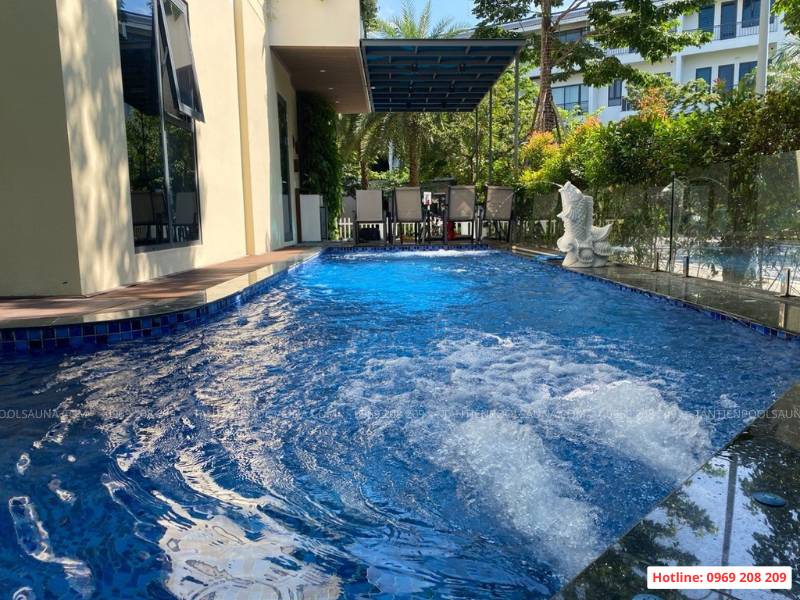 Thi công bể bơi gia đình trọn gói: Báo giá, quy trình và kinh nghiệm thực tế Thi công bể bơi gia đình