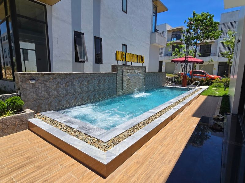 Bể bơi villa horion Hòa Bình