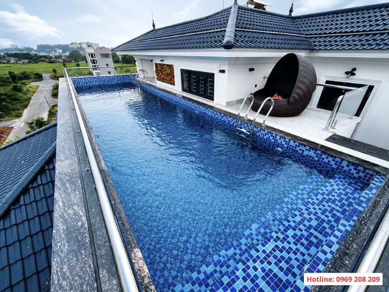 Bể bơi trên sân thượng: Những điều cần biết trước khi thiết kế và thi công Bể bơi villa biệt thự tại Thành phố Bắc Ninh