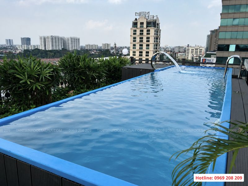 Bể bơi trên sân thượng: Những điều cần biết trước khi thiết kế và thi công gia công và lắp đặt bể composite Long Biên
