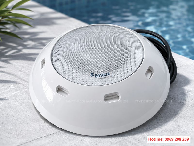 Thiết bị bể bơi Emaux – Giải pháp thiết bị hồ bơi cao cấp và đồng bộ Đèn chiếu sáng bể bơi Emaux