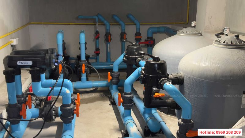 Thiết bị bể bơi Emaux – Giải pháp thiết bị hồ bơi cao cấp và đồng bộ Phòng máy thiết bị bể bơi kinh doanh