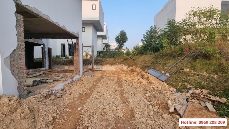 Cách làm hồ bơi tại nhà và hồ bơi mini Chuẩn bị đào đất hố thi công bể bơi