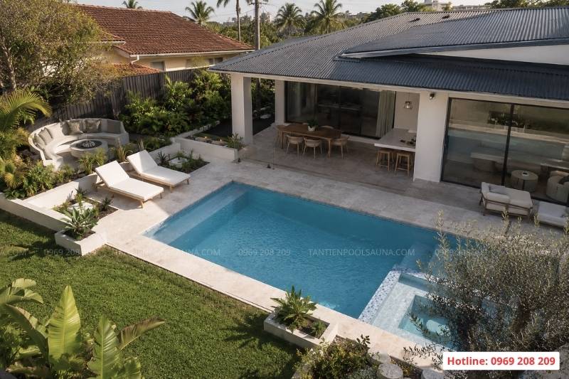 Bể bơi sân vườn gia đình nhỏ gọn
