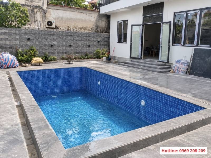 Bể bơi ốp lát gạch thuỷ tinh mosaic 