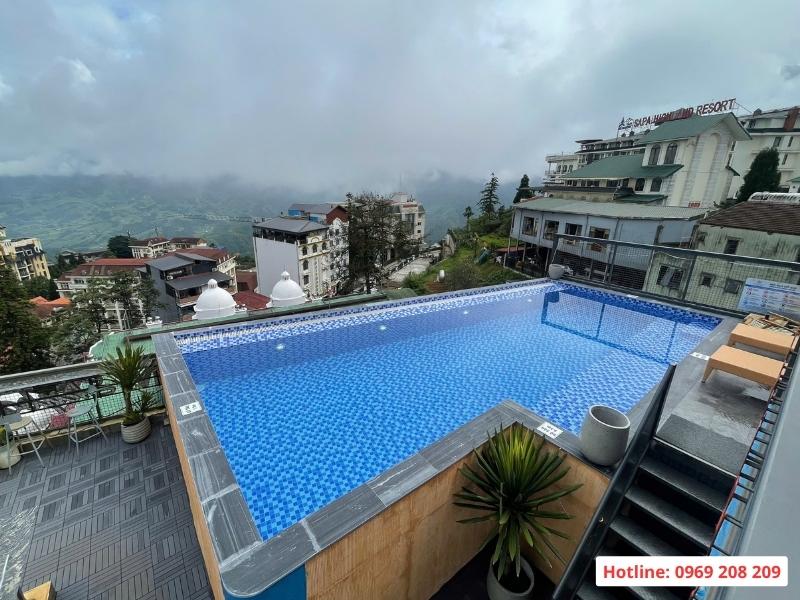 Bể bơi bê tông và bể bơi composite nên chọn loại nào? Bể bơi composite khách sạn Sapa