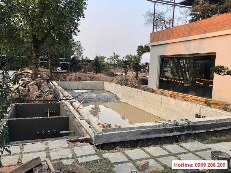 Bể bơi bê tông và bể bơi composite nên chọn loại nào? Bể bơi bê tông gia đình Đông Anh - Hà Nội