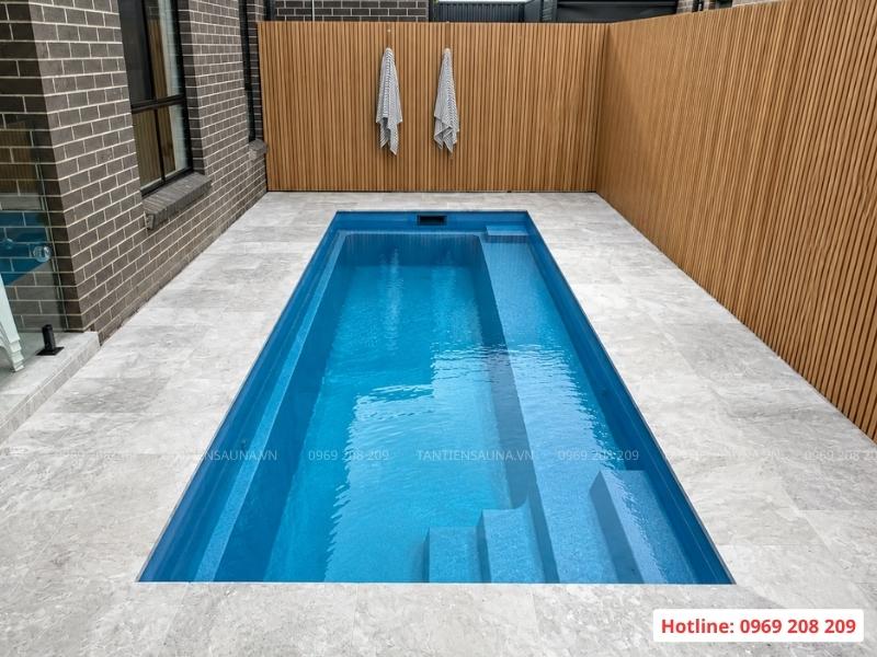 Bể bơi bê tông và bể bơi composite nên chọn loại nào? Bể bơi composite lắp đặt âm sàn