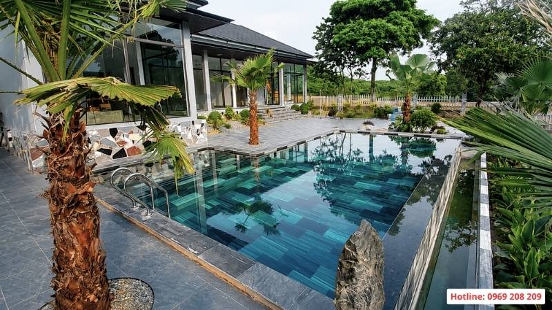 Bể bơi sân vườn thi công tại Ba Vì