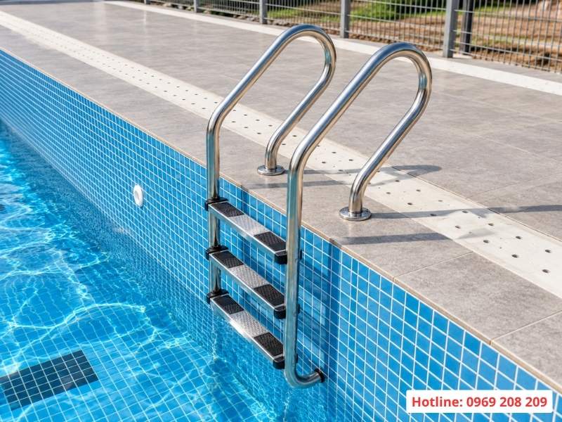 Thang bể bơi 3 bậc SF315 Thang bể bơi 3 bậc SF315