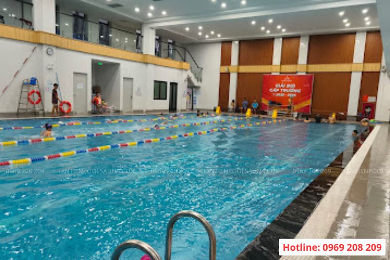 Bể bơi 4 mùa Thanh Thiếu Nhi