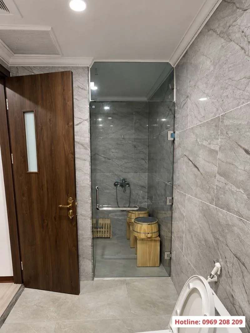 Hoàn thiện hệ thống xông hơi và bồn tắm massage tại Spa Sâm Sen Bắc Ninh PHòng xông hơi ướt spa sâm sen bắc ninh