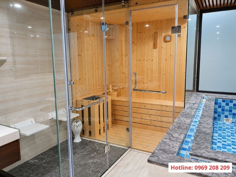 Tổ hợp phòng xông hơi và bể sục massage tại biệt thự Vườn Đào, Tây Hồ Tổ hợp thư giãn xông khô,ướt, sục tại Tây Hồ